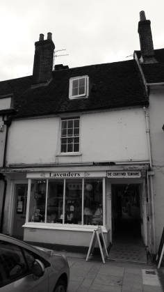 19 and 19a Broad St Alresford C18-19
